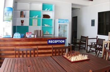 Hotel Cokes Surf Camp Thulusdhoo Exterior foto